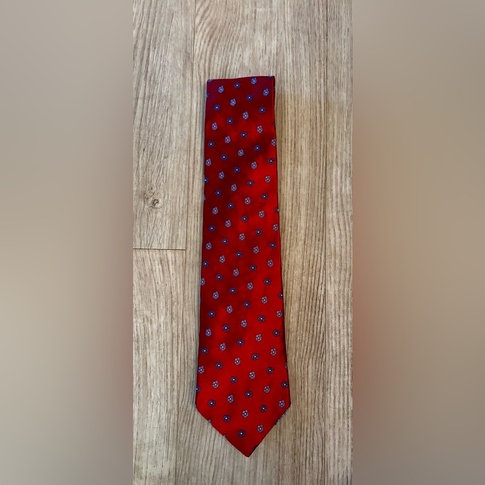 Tommy Hilfiger Red and Blue Floral Patterned Tie